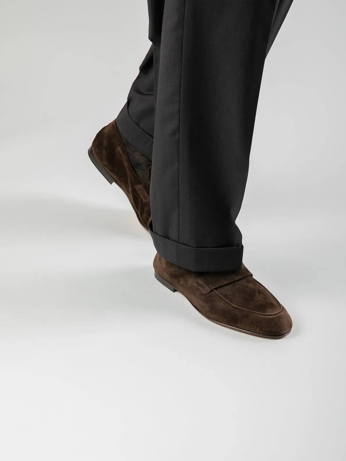 AIRTO 001 - Brown Suede Loafers