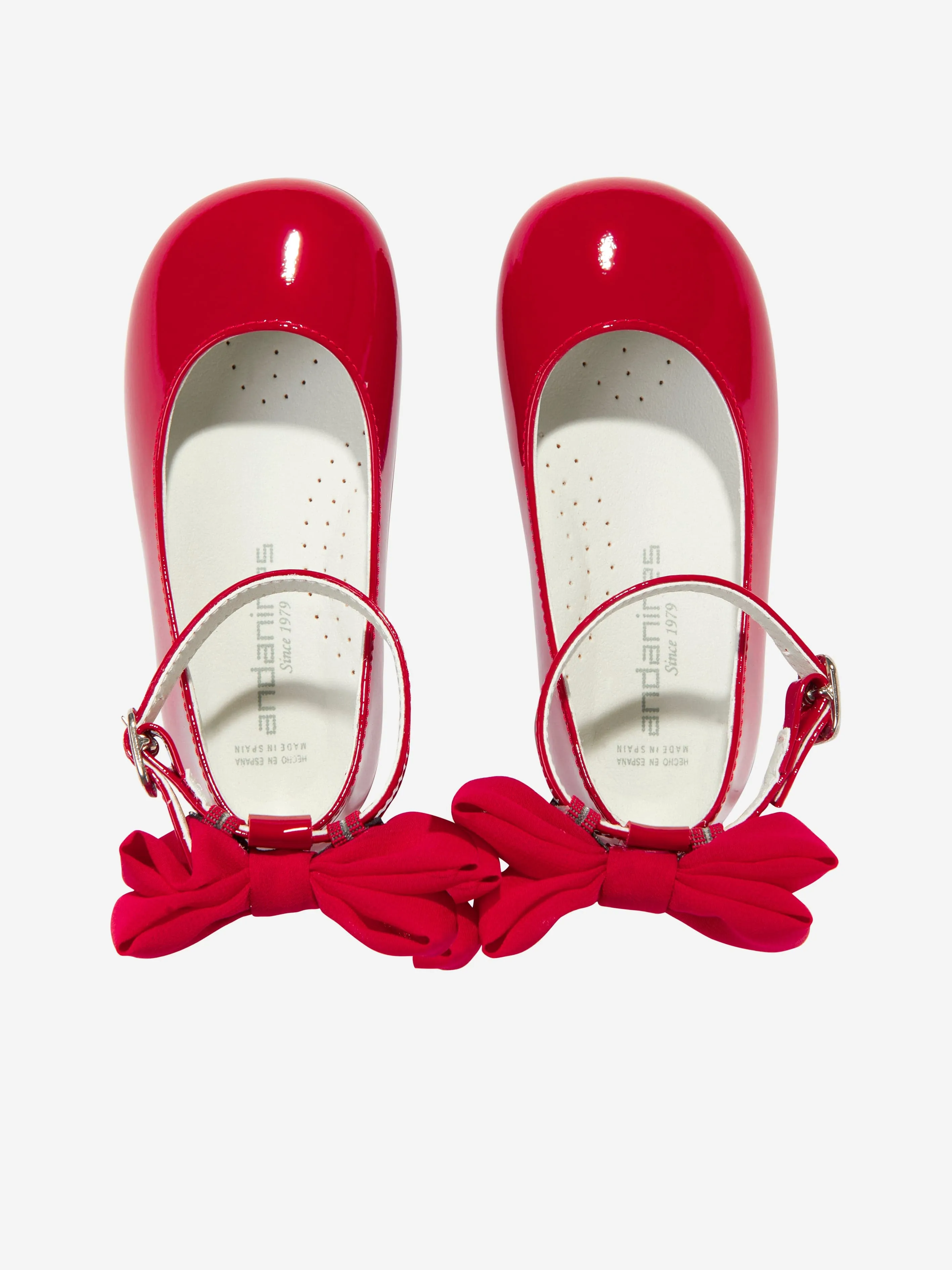 Andanines Girls Patent Leather Bow Shoes in Red