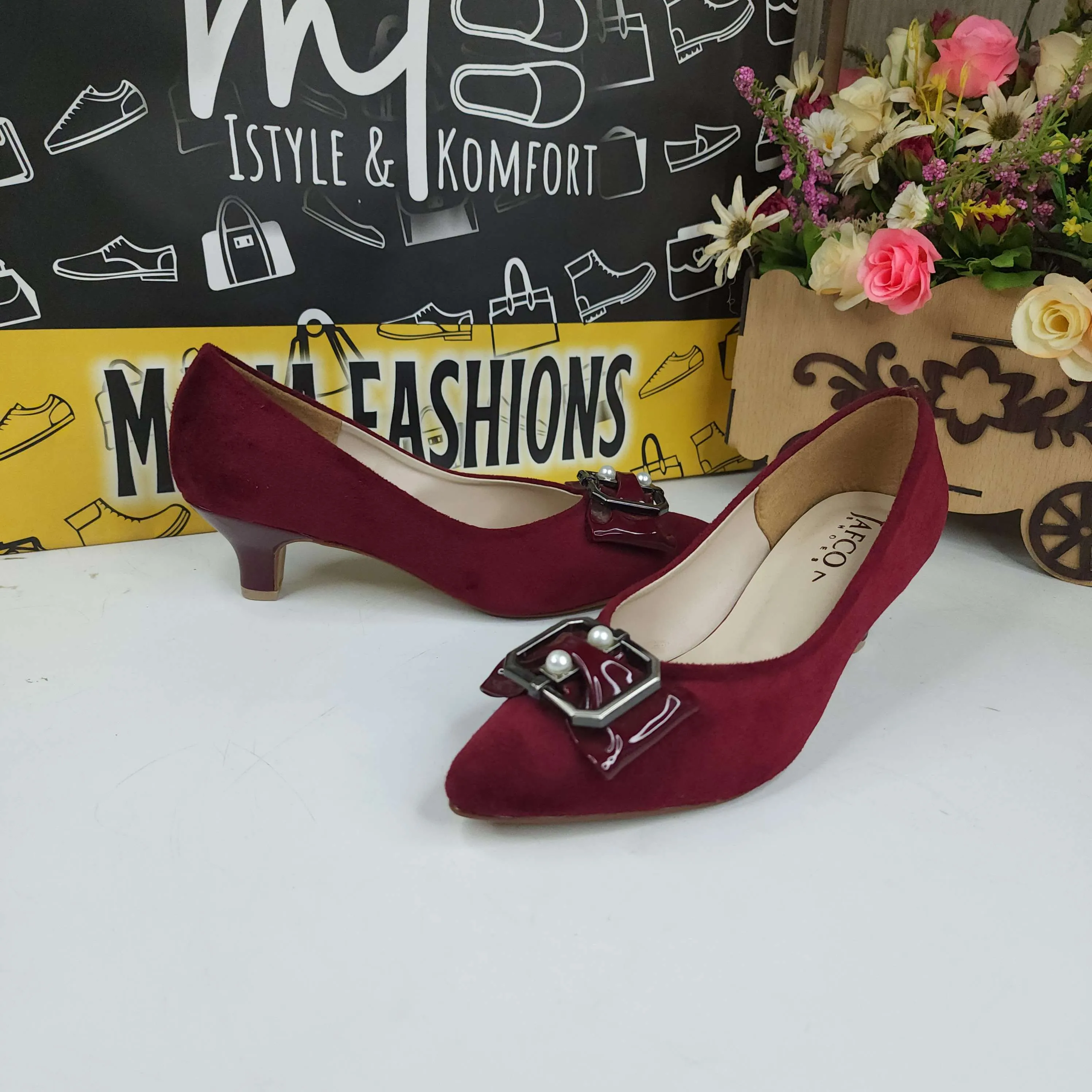 Maroon Buckle Shoe in Heel