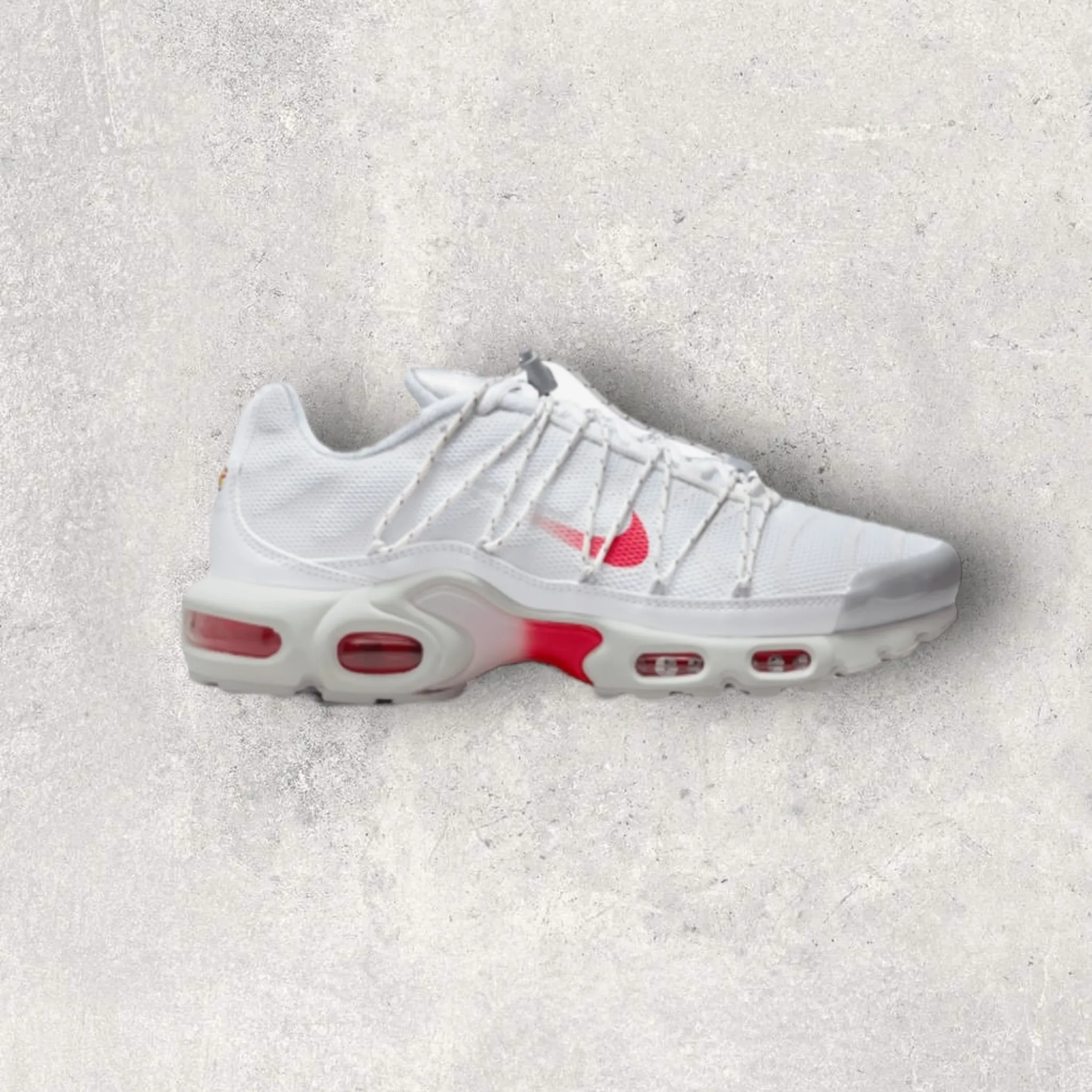 NIKE AIR MAX PLUS LACE - UNIVERSITY RED/WHITE