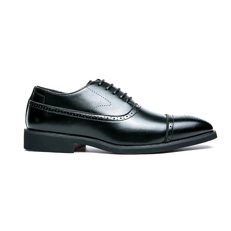 Retro Carved Lace-Up Leather Oxford Shoes