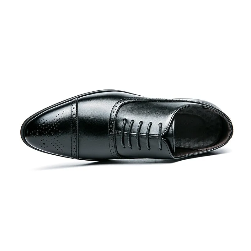 Retro Carved Lace-Up Leather Oxford Shoes