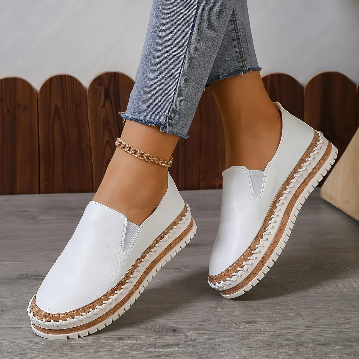 Womens Fashionable Slip-On Loafers - Comfortable Cushioned Platform - Stylish Everyday Casual Shoes - Easy-On Soft Sole - Versatile Low-top Design - Solid Color Daily Wear